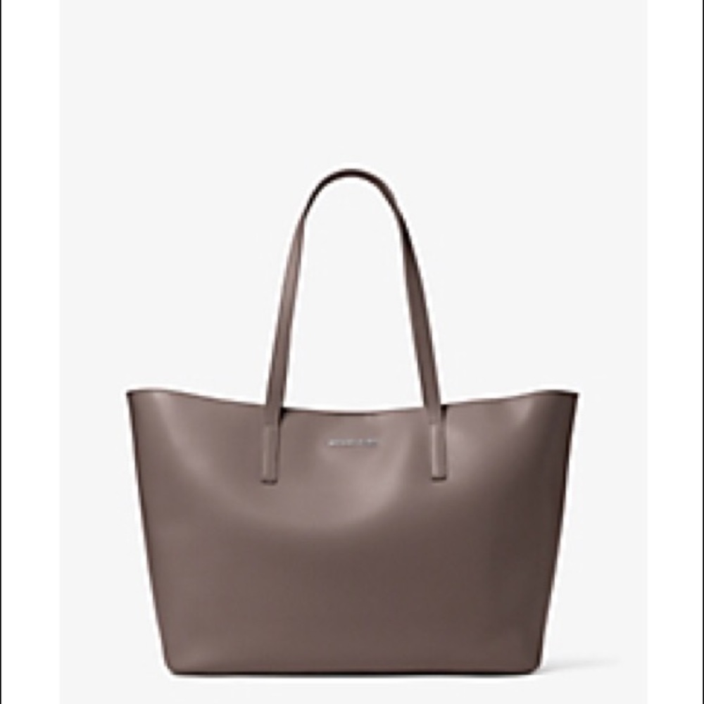 Michael Kors Emry Large Leather Tote