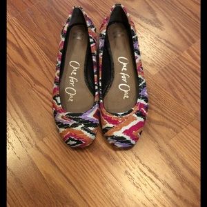 TOMS ballerina flats size 6.5 perfect condition