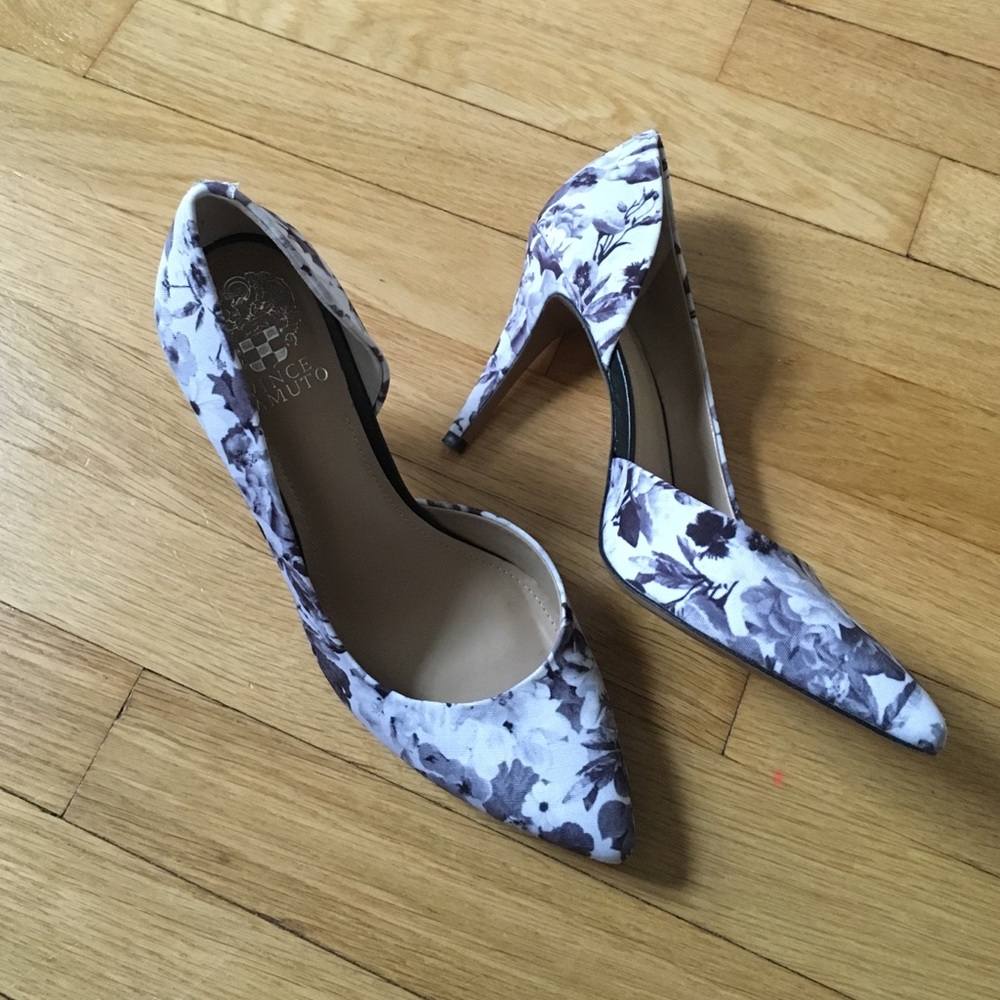 Vince Camuto floral pumps