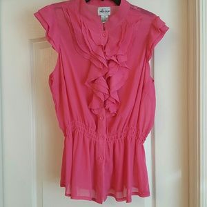 Pink ruffled blouse with elastic waist