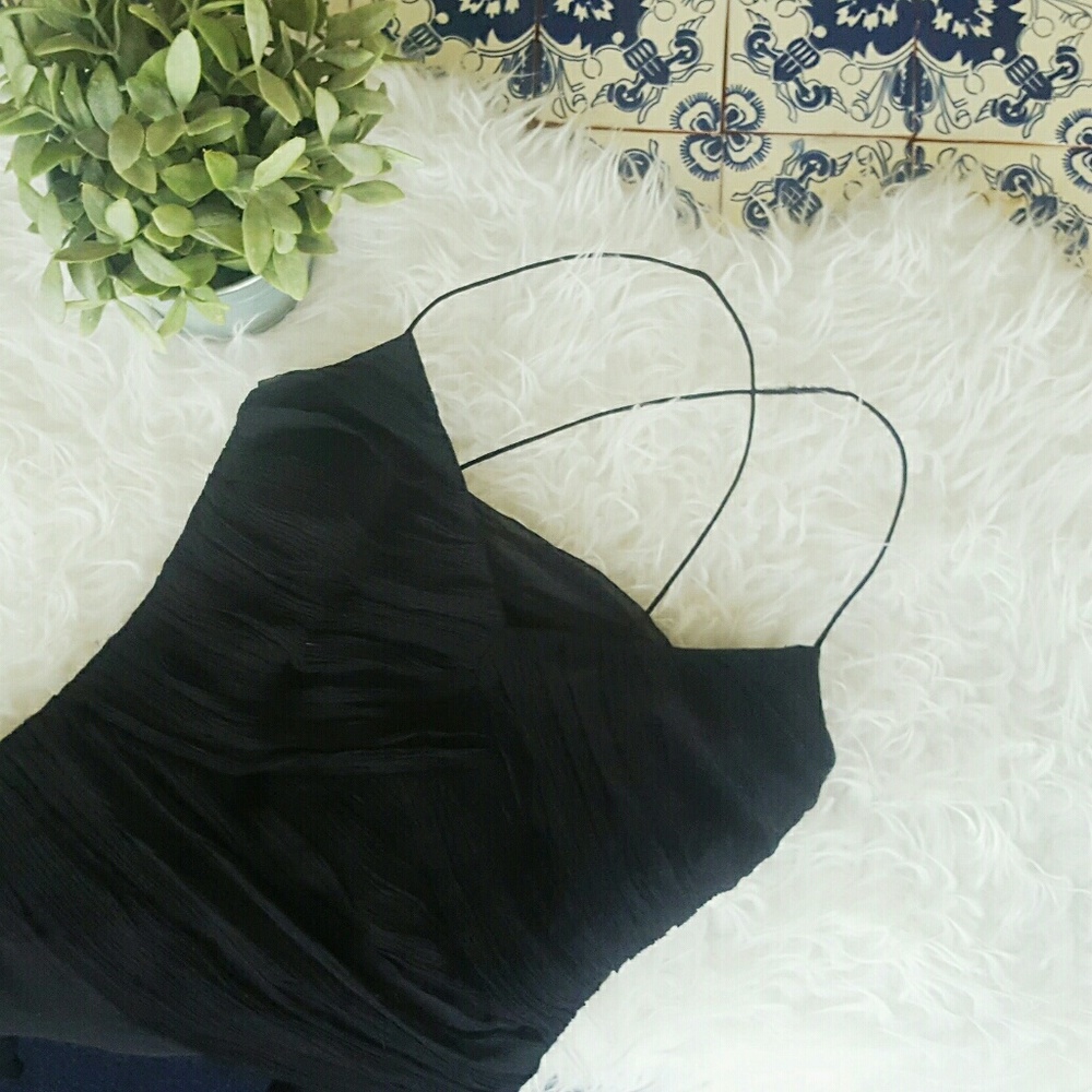 LE CHATEAU black dress with tail