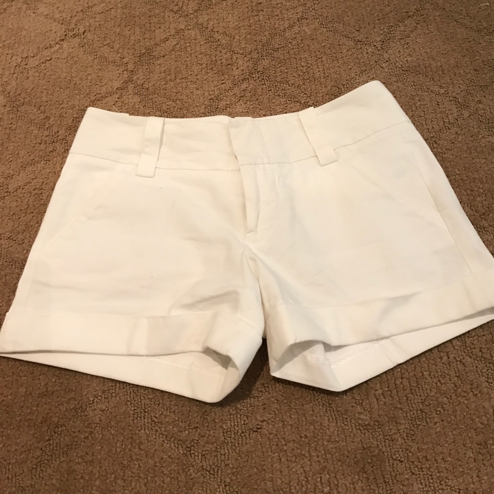 Alice & Olivia white cuffed shorts