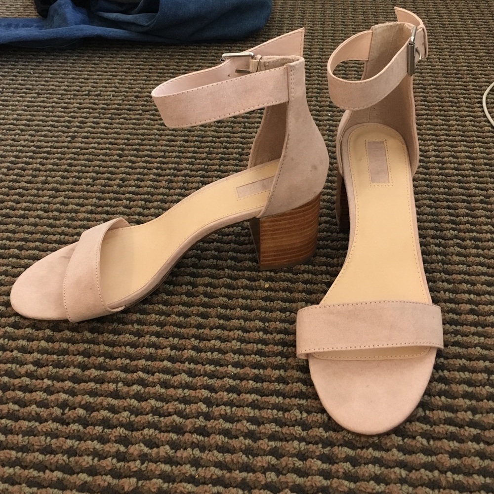 Brand new forever 21 faux suede sandals