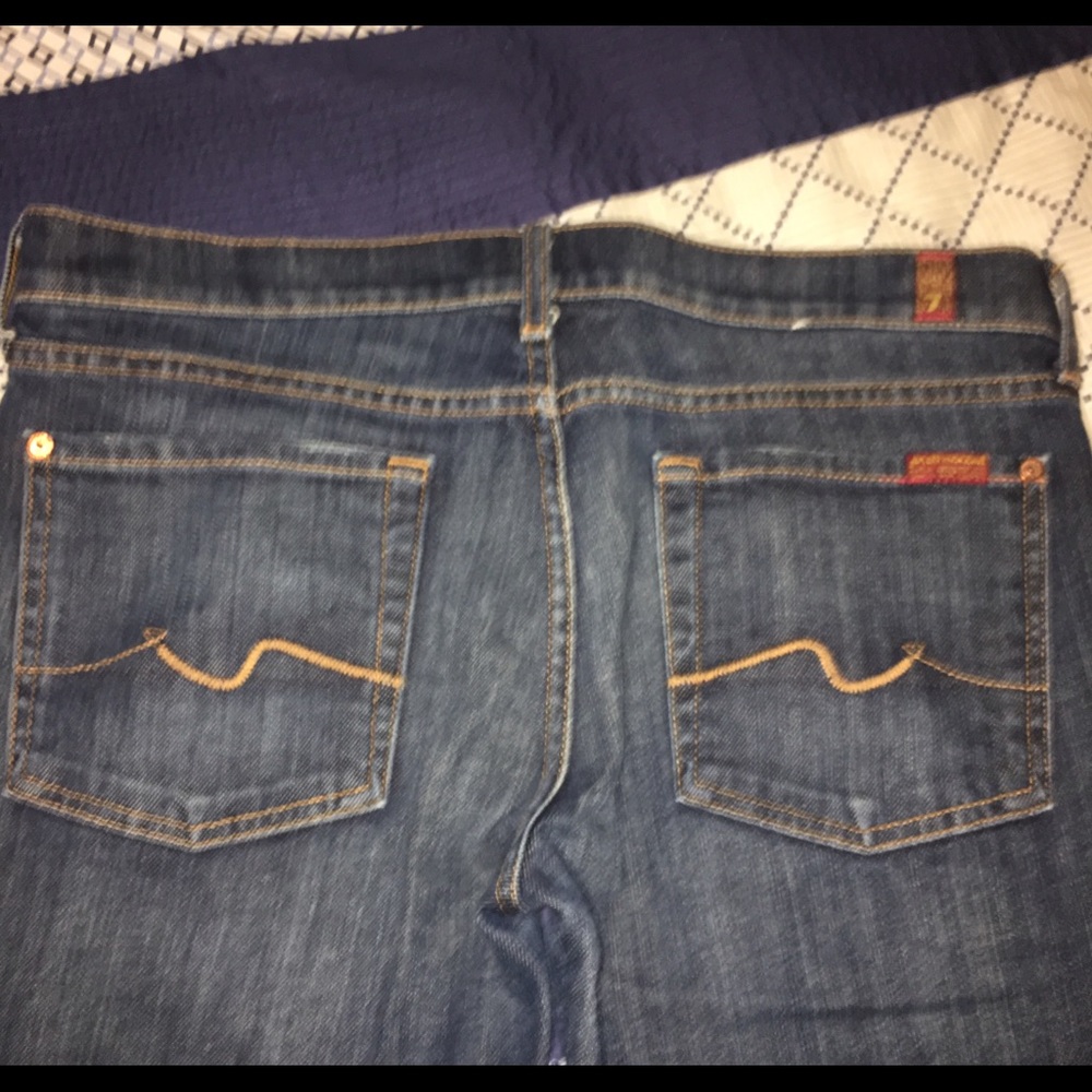 7 for all Mankind Bootcut Jean ! Sz 31 length 34!