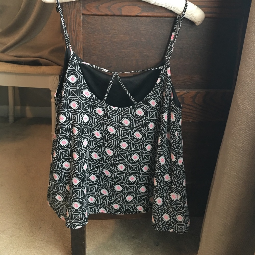 Tank top - Picture 2 of 2