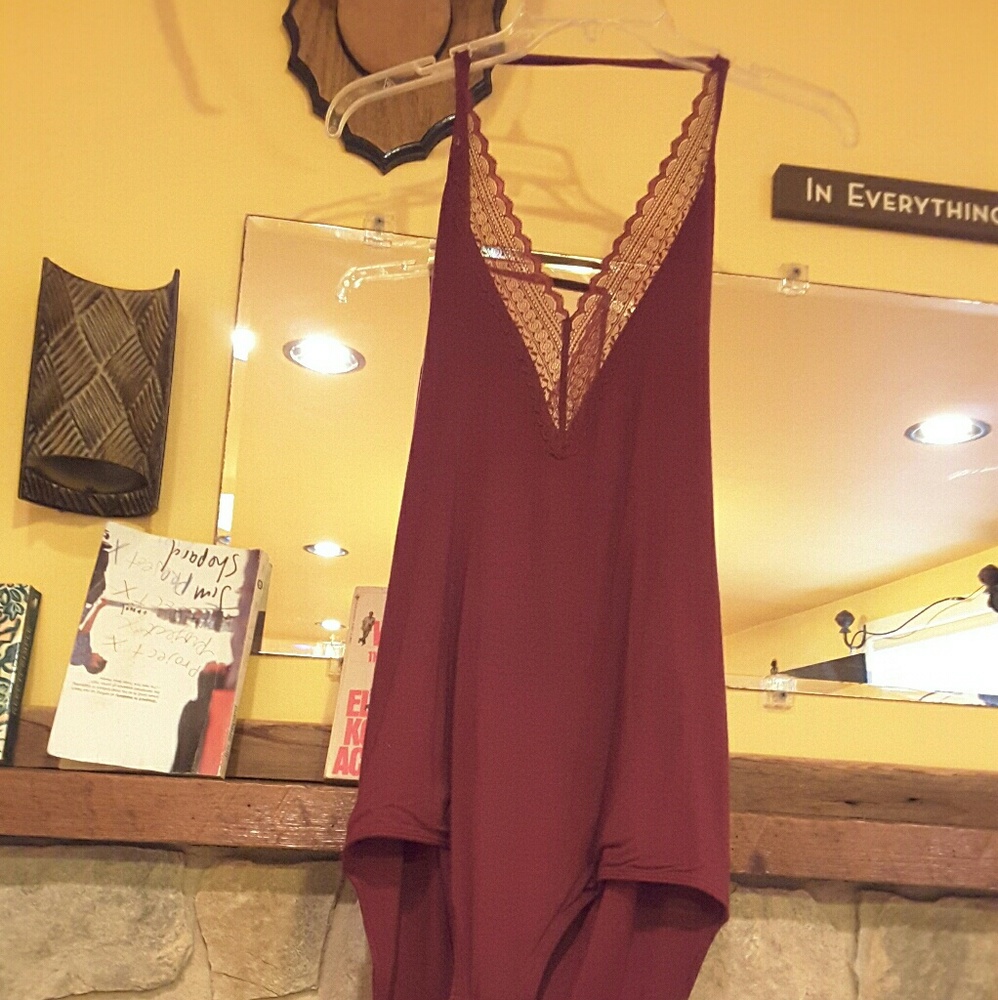 AE bodysuit 3-snap closure