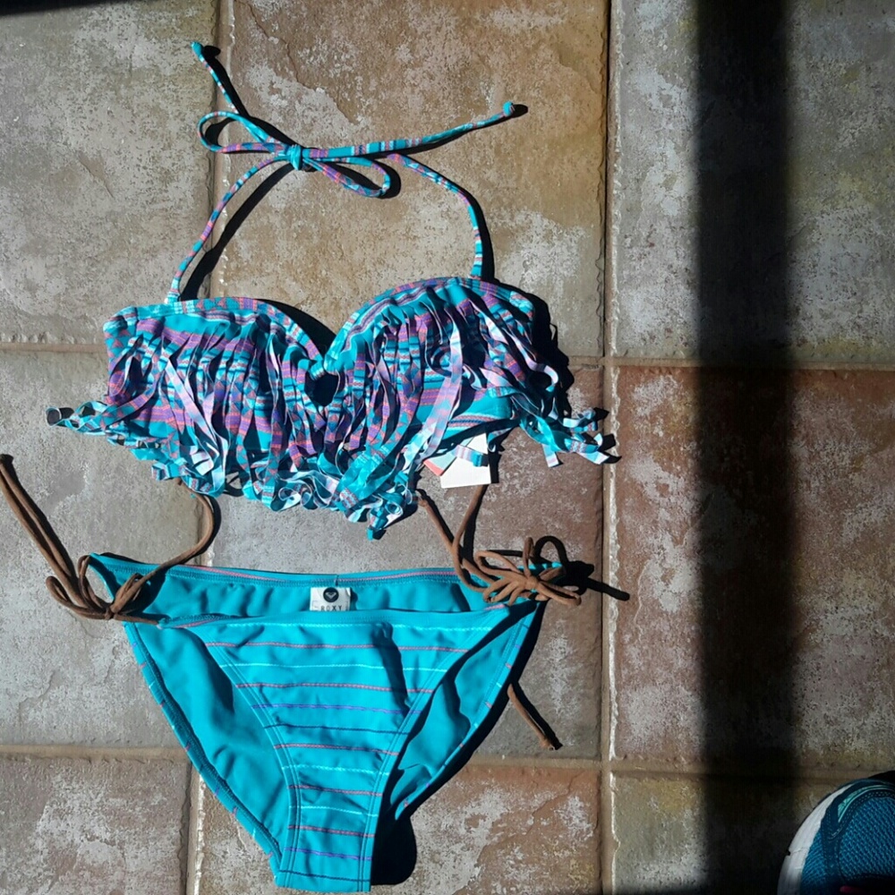 NWT Roxy Bikini, Size L