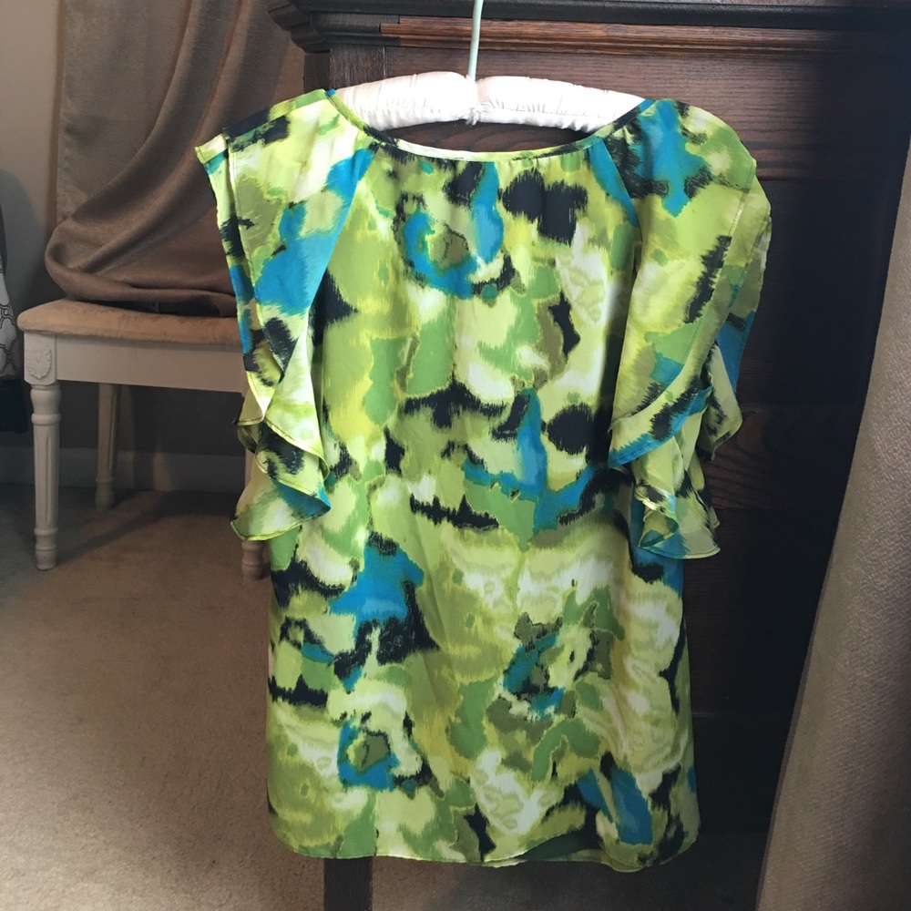 Top - Picture 2 of 2