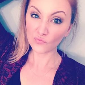 Meet your Posher, Jenn