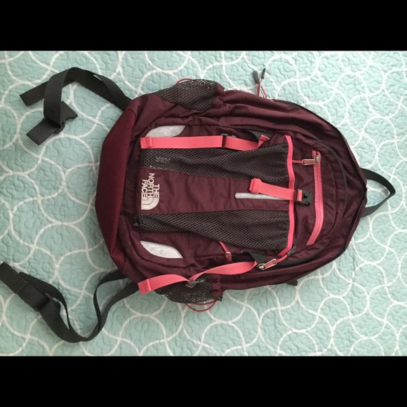 The North Face Handbags - FABB NORTHFACE BACKPACK! $60 or best offer!