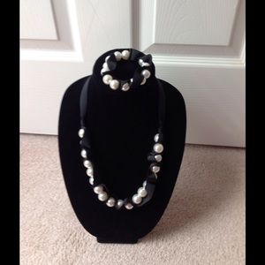 Black Ribbon /Faux Pearl Necklace  + bracelet set