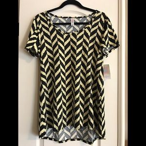 LuLaRoe Classic Tee