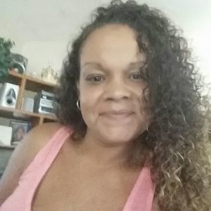 Meet your Posher, Tanesha