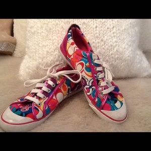 Coach canvas and metallic trim logo tennis shoes