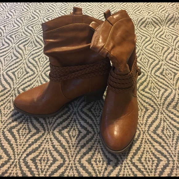 Shoes - Western Boots W/ Tassel