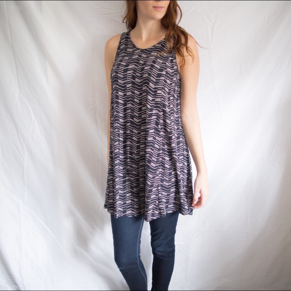 Lizard Thicket Tunic