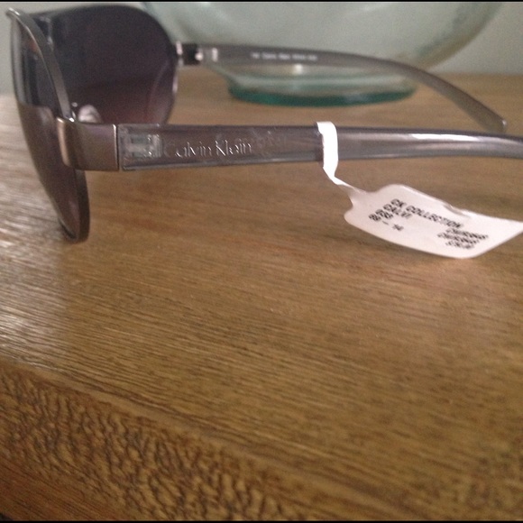 Men sunglasses - Picture 2 of 3