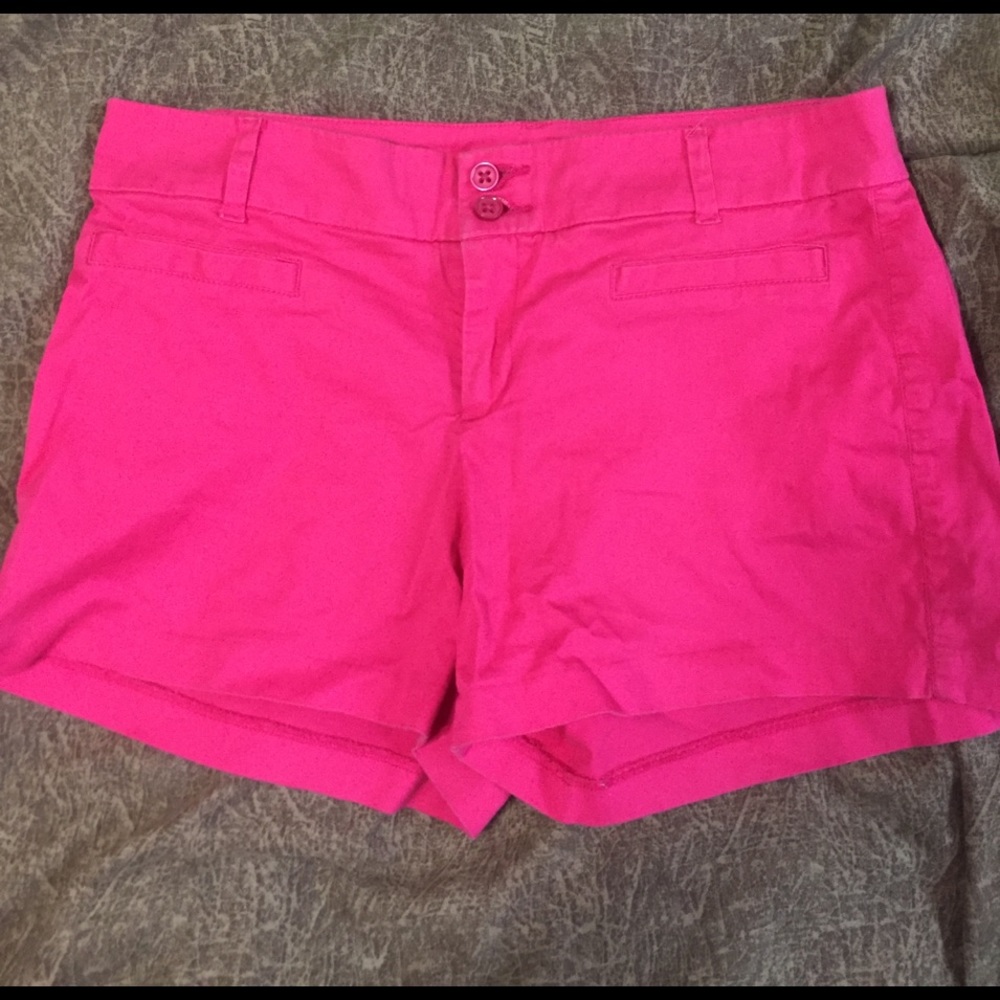 Nine West hot pink shorts