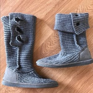 Knit Bear paw boots