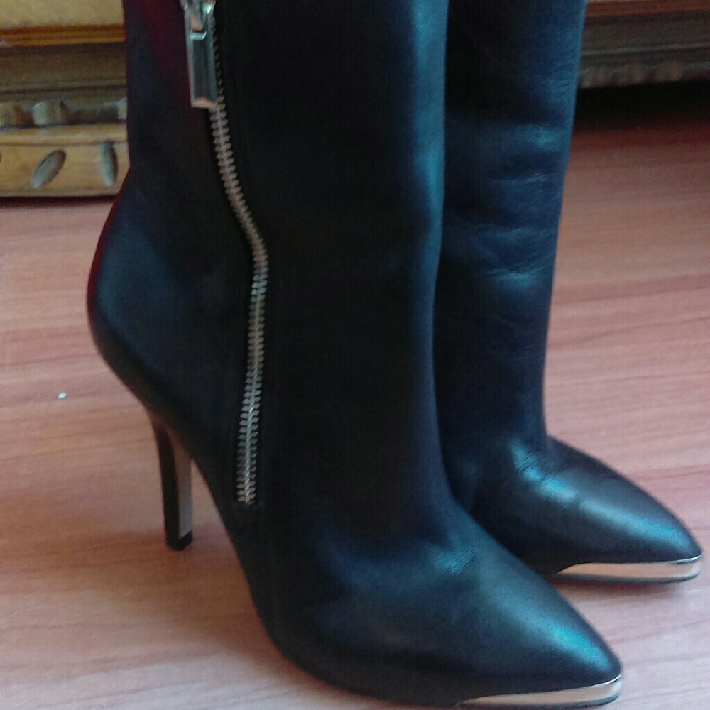 Saks 5th Ave Red Black Leather Zipper Booties