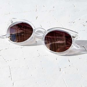 BRAND NEW | QUAY sunglasses in KOSHA