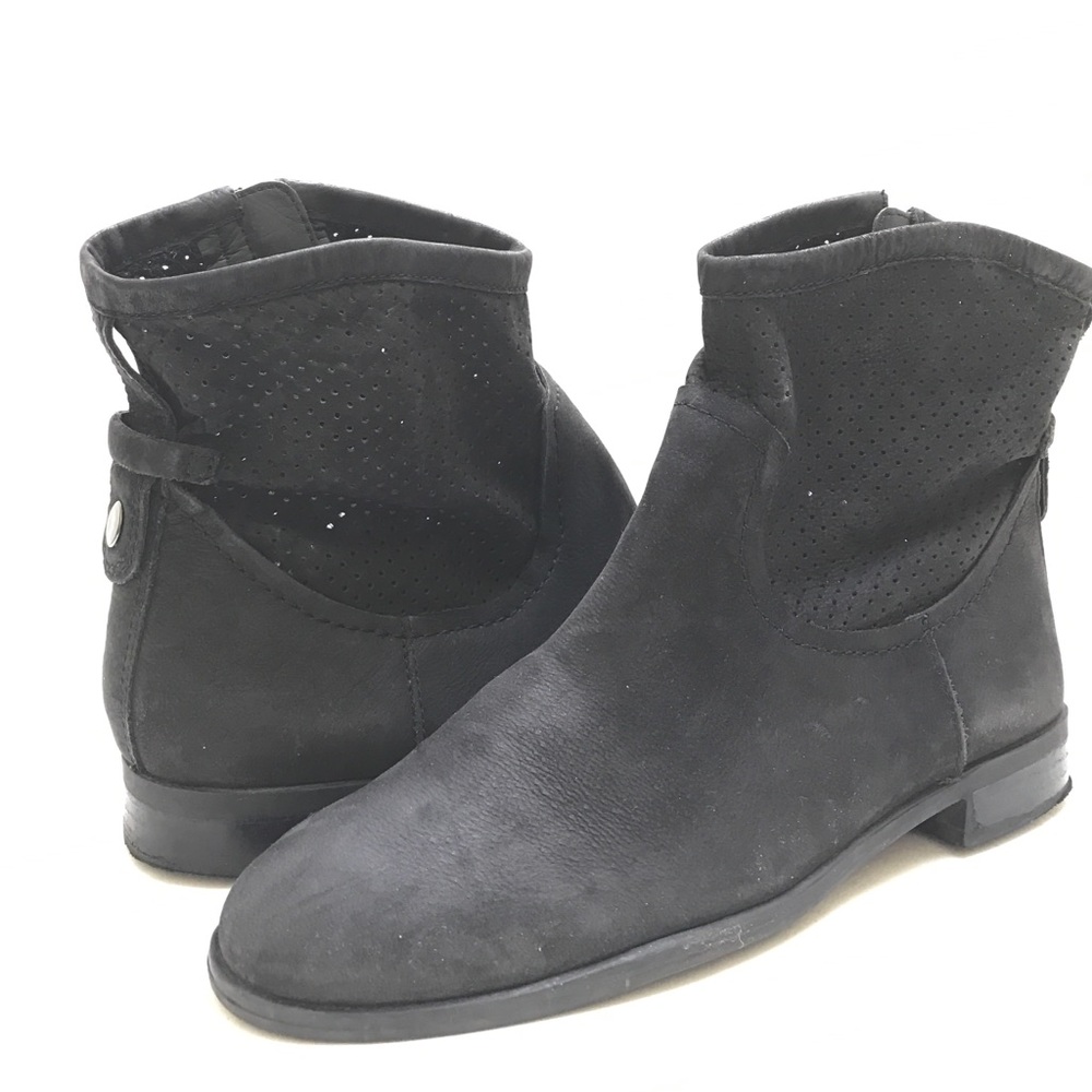 Francisco Sarto 'Mimosa' suede ankle boot size 8