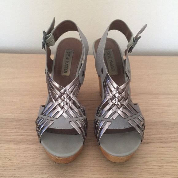 Steve Madden Shoes - Steve Madden Silver & Gray Wedges with Brown Heel