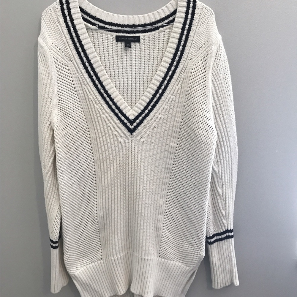 Oversized White Banana Republic Sweater