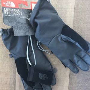North Face Gloves