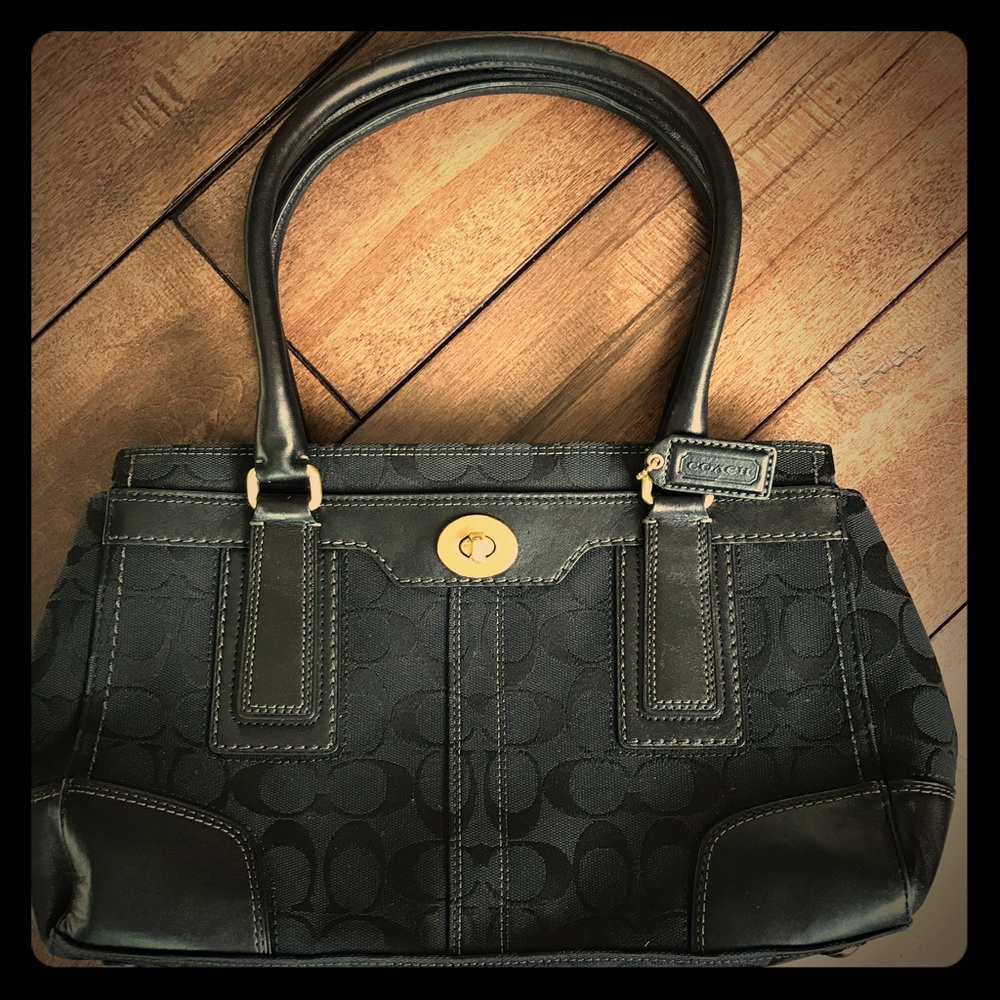 REDUCED!! Black Coach purse - like new condition!