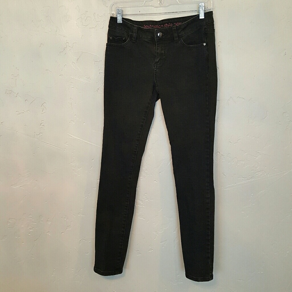 Jeans - Picture 2 of 3