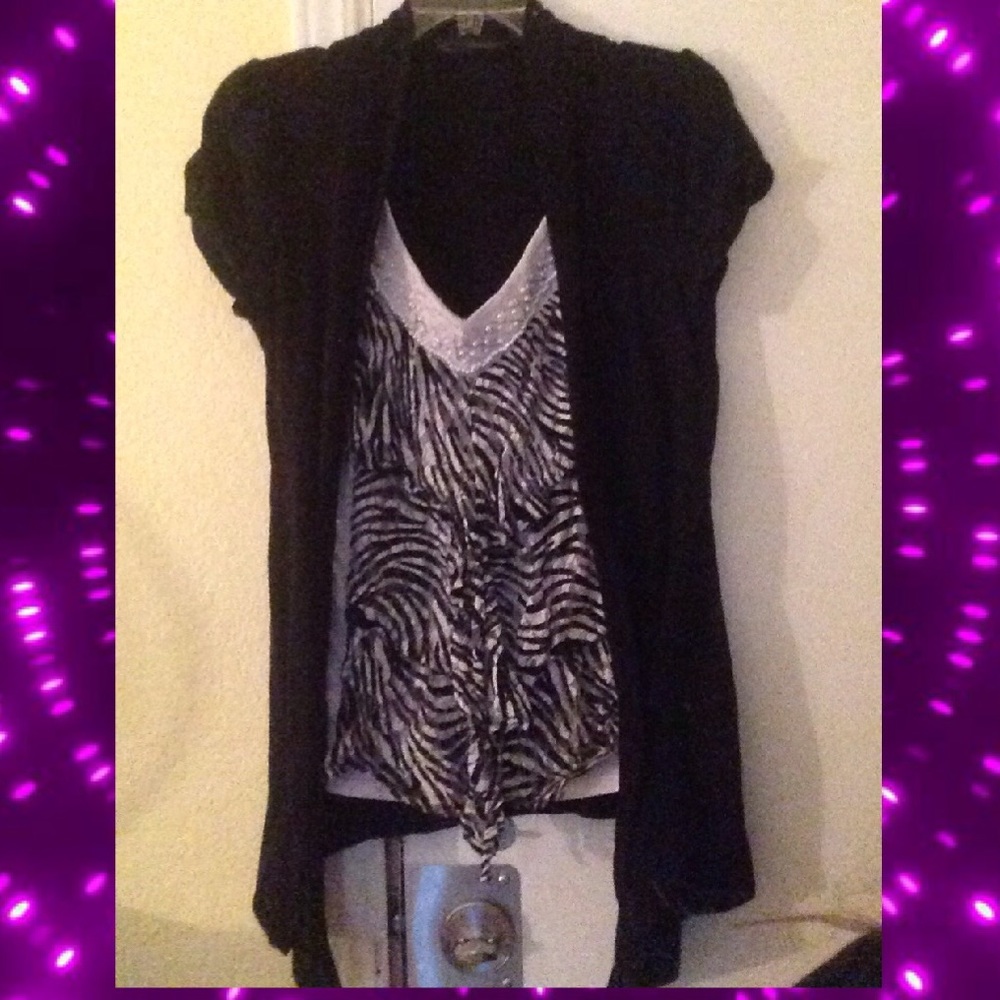 NEW!! FANCY 2-1 Shirt.FLASH SALE🦋