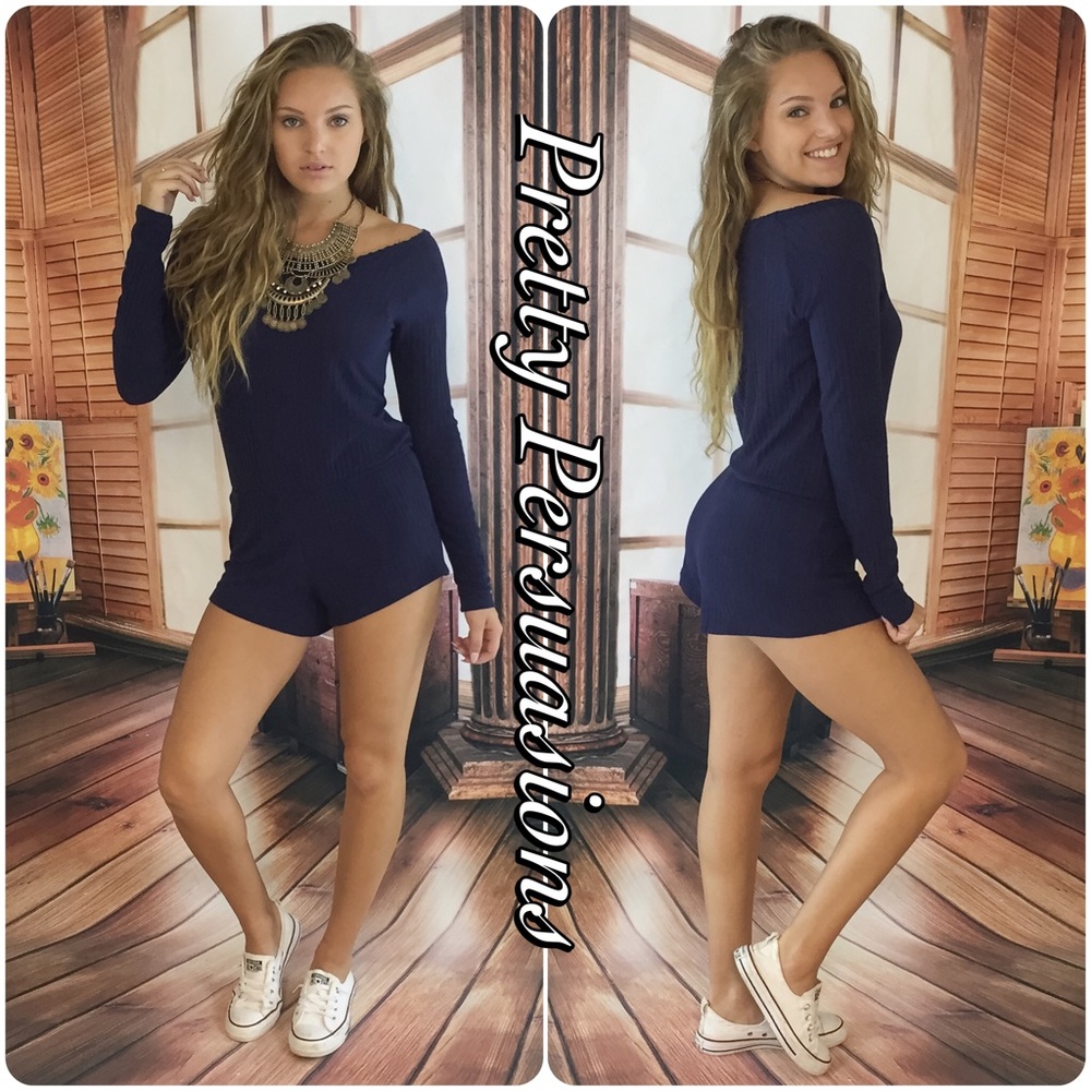 SOLD OUT! Navy Long Sleeved On/Off Shoulder Romper - Picture 5 of 6