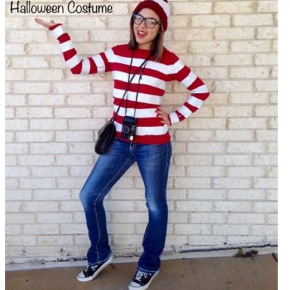 Perfect red and white stripped sweater