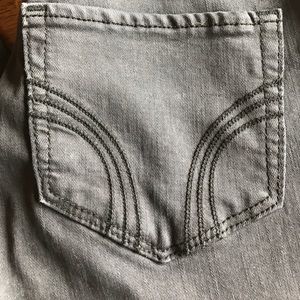 Hollister Charcoal Hi Waist Jegging SIZE 1R