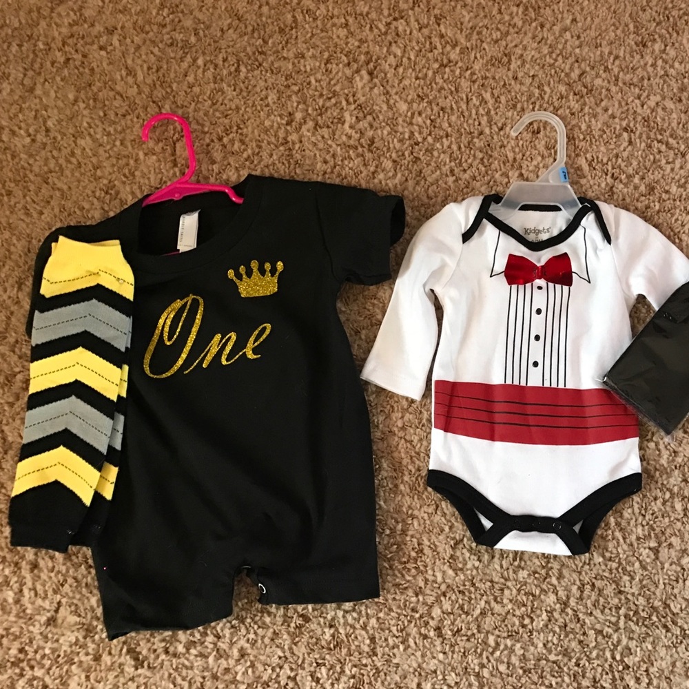 Onesies for 12 months and 0-3 months. 2 outfits