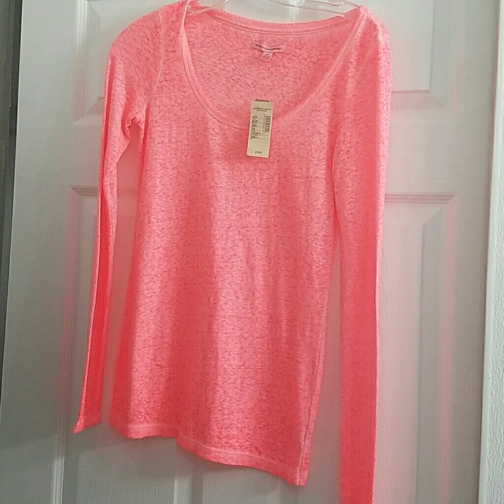 American Eagle long sleeve