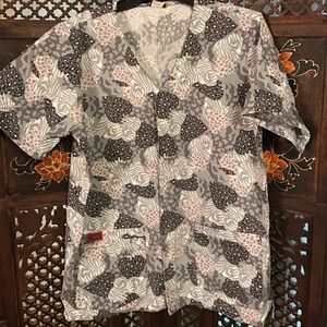 Hearts and leopard print scrub top