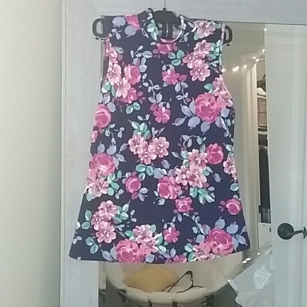Floral Print High Neck Sleeveless Shirt
