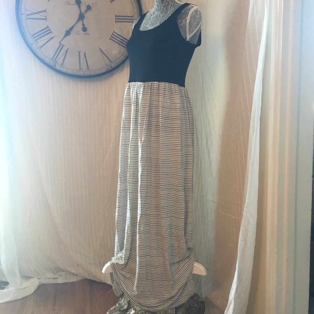 Perfect striped maxi