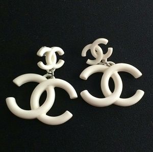 White Fashion Earrings