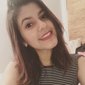 Meet your Posher, Paula regina