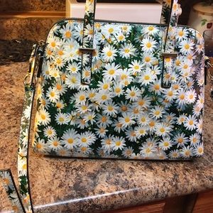 Kate spade Maise Cedar Street Daisy satchel