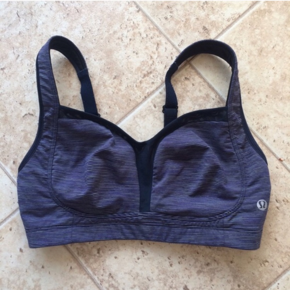 Lululemon TaTa Tamer II Sport Bra