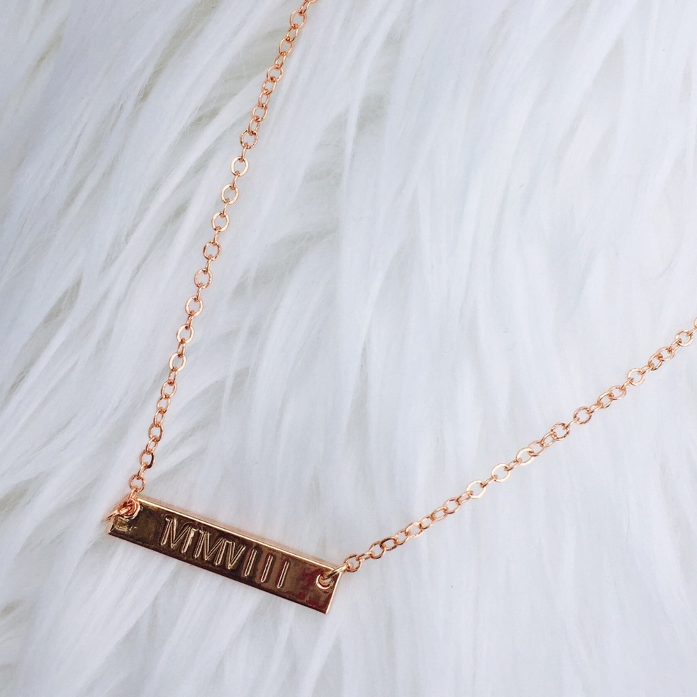 Rose Gold Custom Roman Numeral Necklace 🦄FREEGIFT