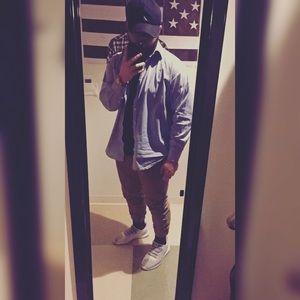 Meet your Posher, Anthony