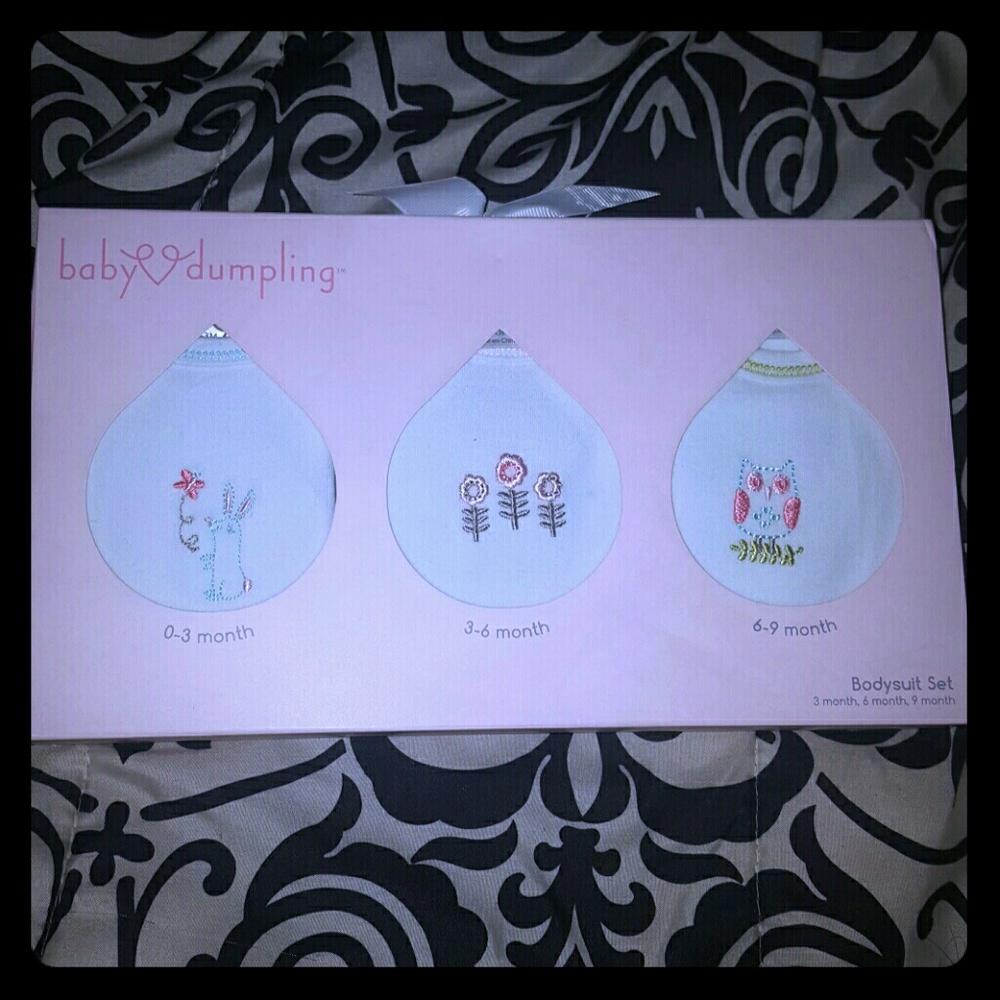 BABY DUMPLING bodysuit set