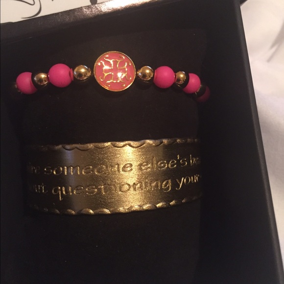 Rustic Cuff Bracelet Set - Picture 2 of 3