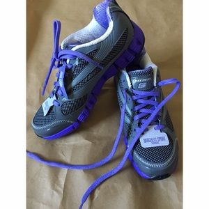 NWT Skechers Running Shoes Size 6.5