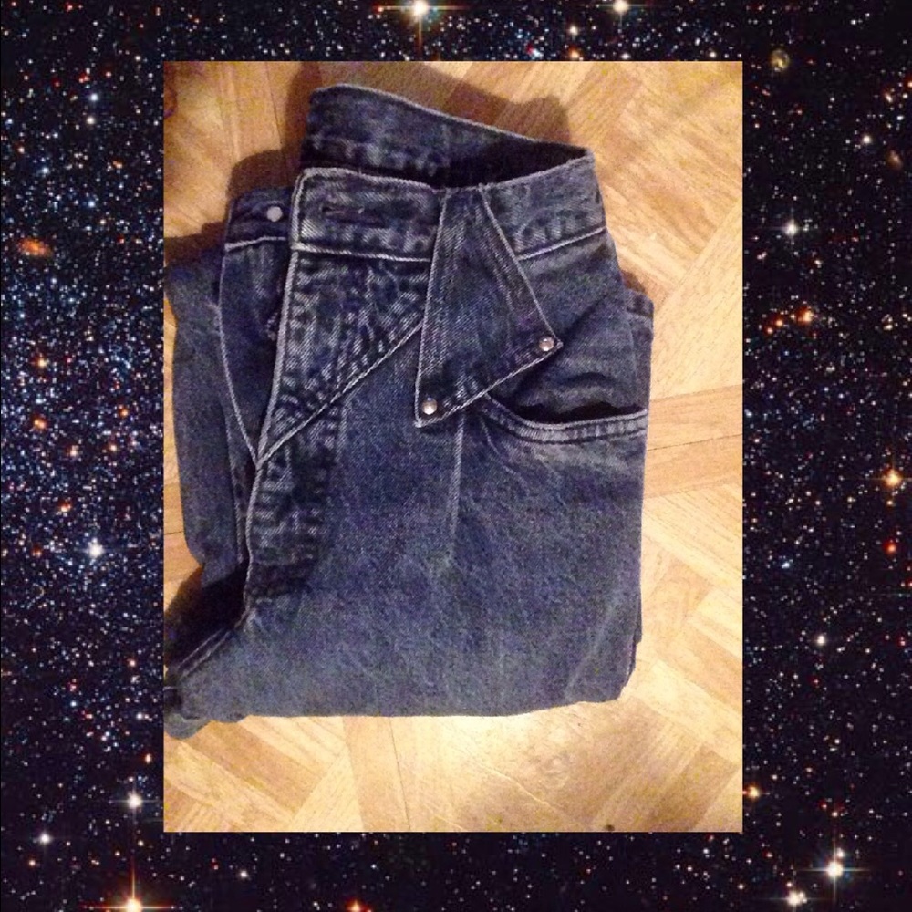 NEW!! Vintage Highwaisted Jeans